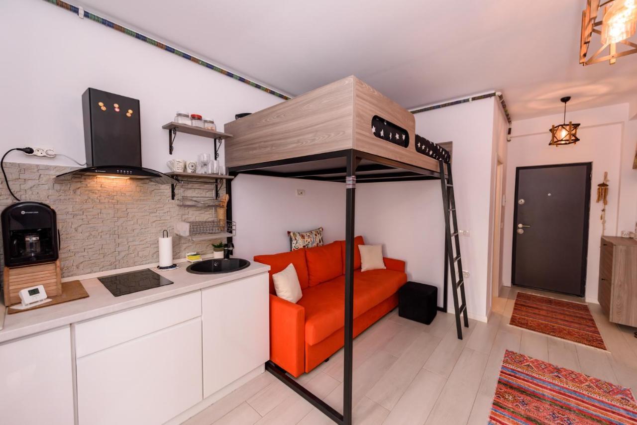 Kataleya Studio Apartment Navodari Exterior photo
